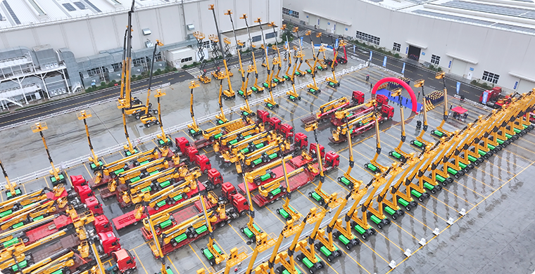 徐工亿元高空作业平台订单批量发车